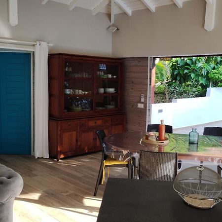 Les Coulirooms - Gite Sainte-Anne  Esterno foto