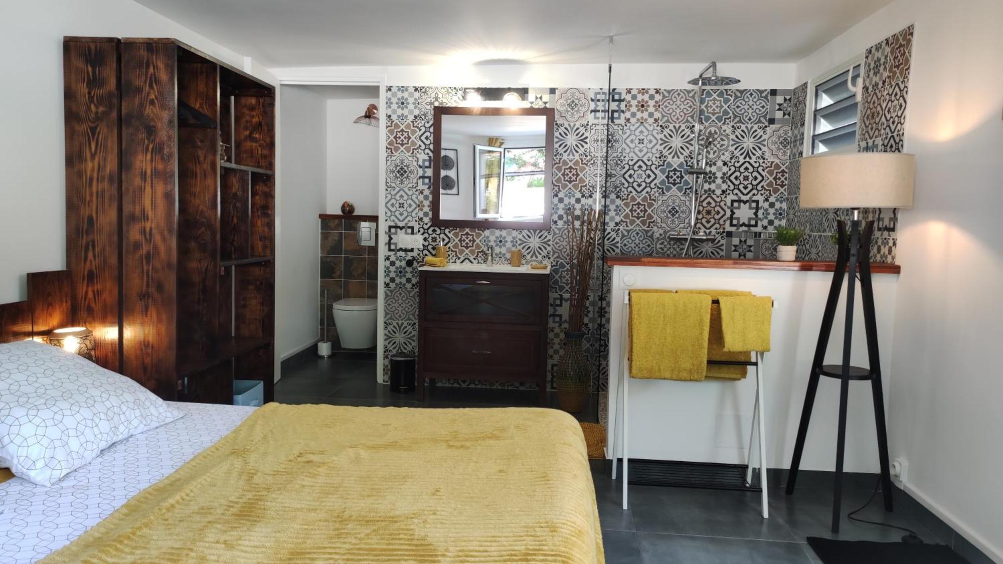 Les Coulirooms - Gite Sainte-Anne  Esterno foto